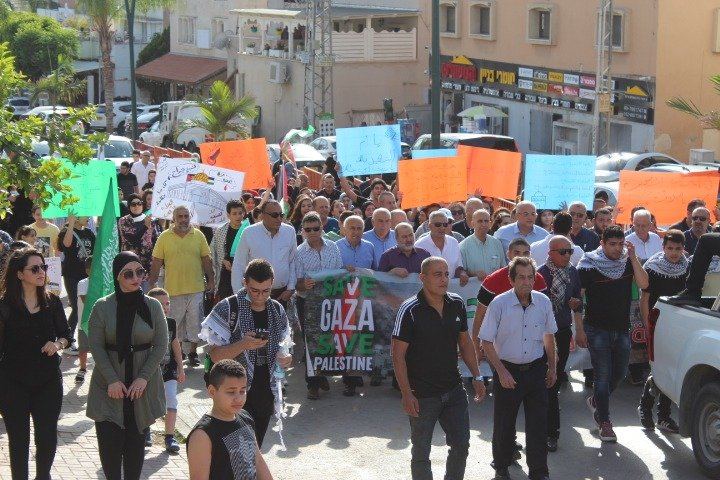 الطيبة : مسيرة ووقفة اسناد ودعم للاقصى والشيخ جراح واهل غزة